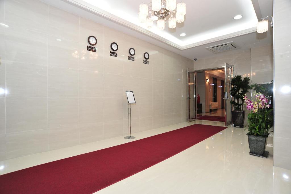 Global Inn Seoul Dongdaemun City Days Inn Buitenkant foto