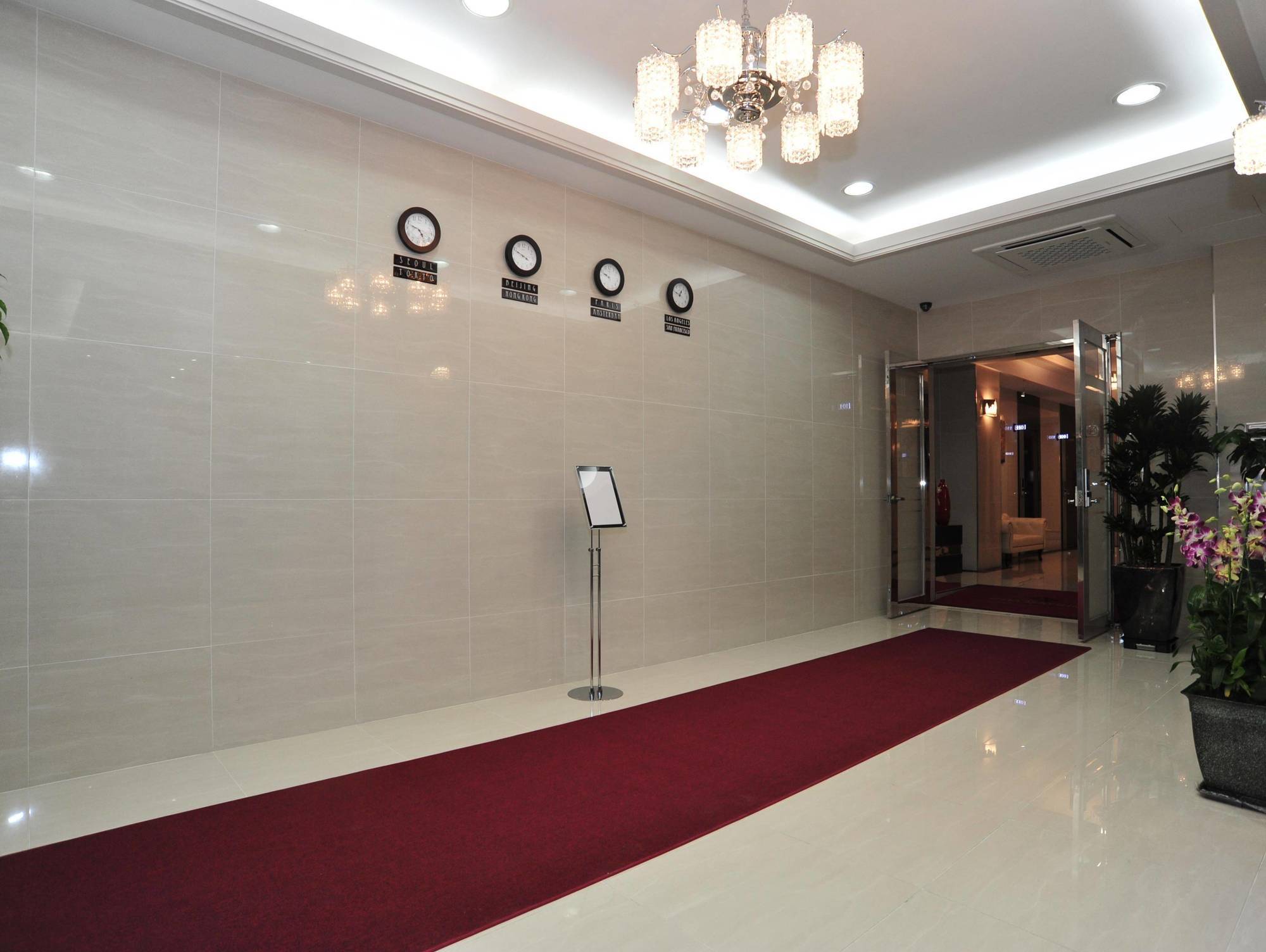 Global Inn Seoul Dongdaemun City Days Inn Buitenkant foto