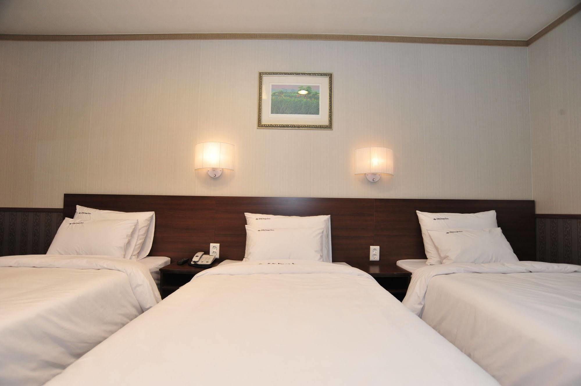 Global Inn Seoul Dongdaemun City Days Inn Buitenkant foto